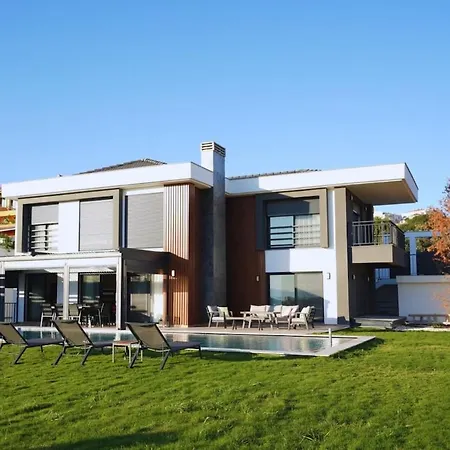 Mona Ovacik Luxury Vilă