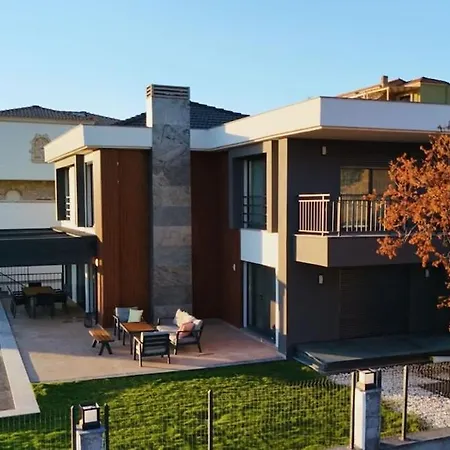 Mona Ovacik Luxury Çeşme