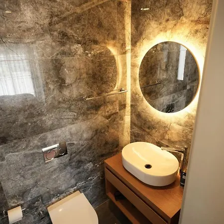 Mona Ovacik Luxury Vilă