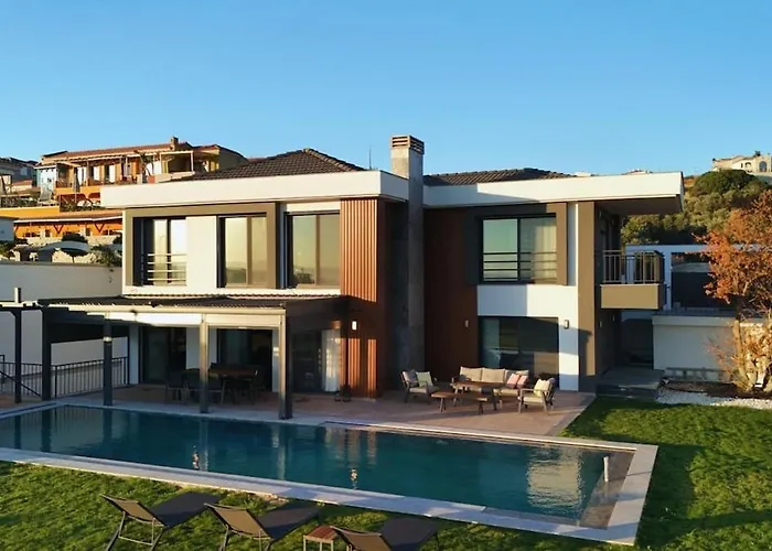 Mona Ovacik Luxury וילה